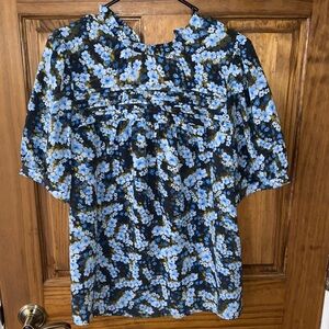 Navy blue floral blouse sz L